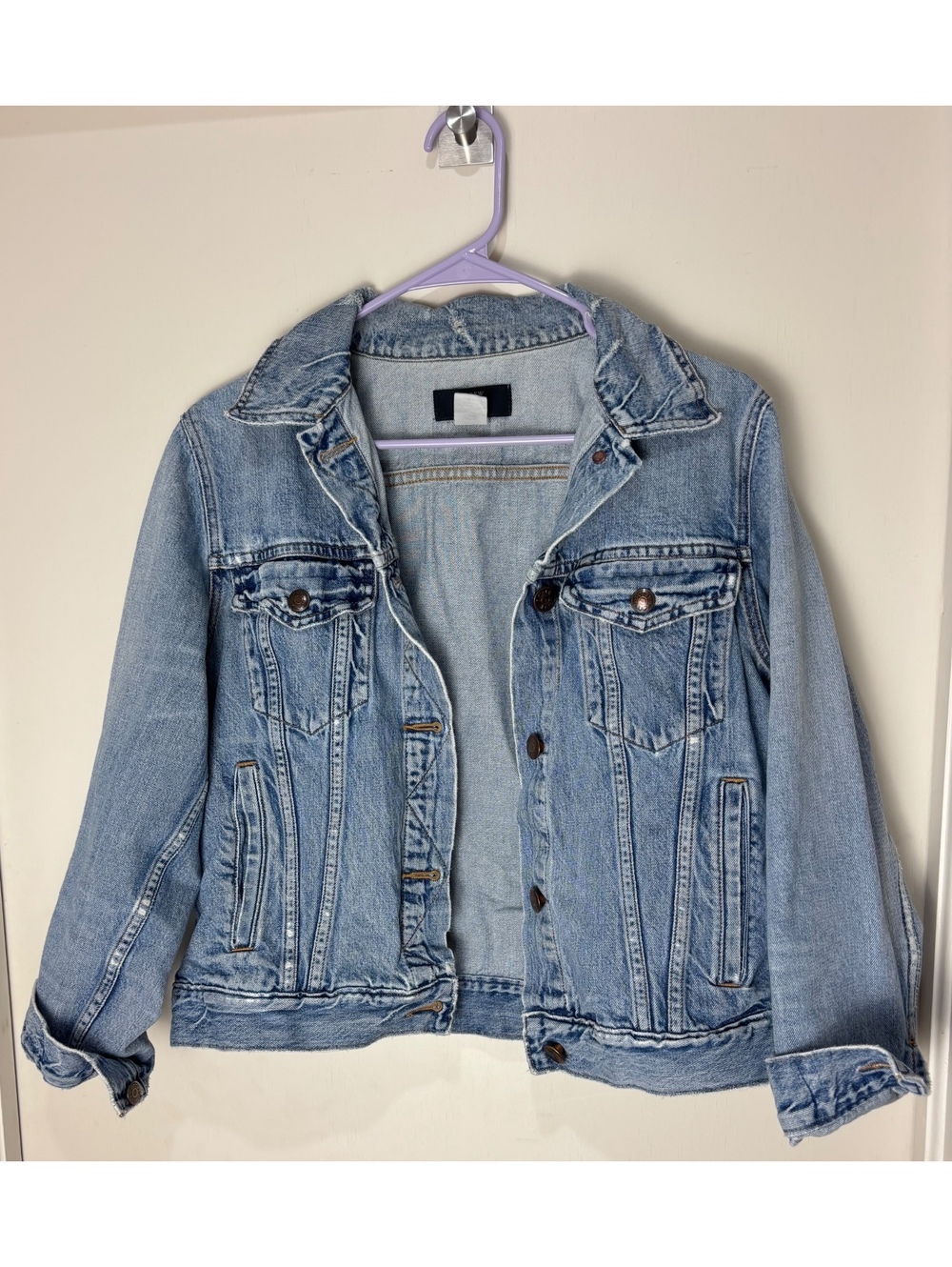 J.Crew Indigo Womens L Distressed Denim Trucker Jacket Light Wash Jean